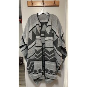 Loft Gray/Black Wrap Cape Women's One Size 40 Inches Long Cozy Classy Poncho